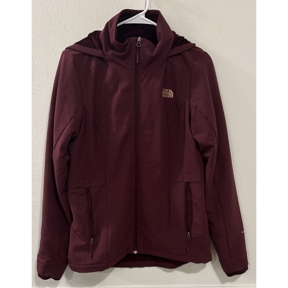 The North Face Women's Ski Jacket - Burgundy